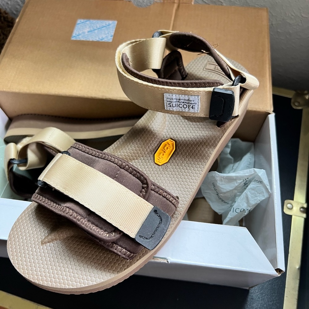 Suicoke x Vibram sandals 🟤
